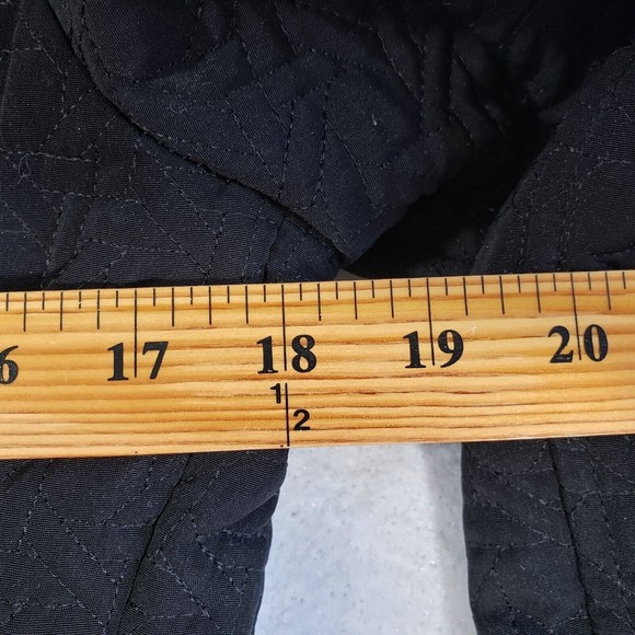 Gallery Quilted Jacket Coat Womens Small Black 4 Pockets Cinched Back Classic - Picture 10 of 15